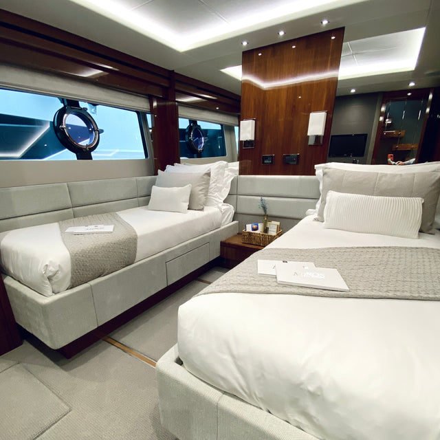 Sunseeker 86 Blue Infinity - Haller Experiences